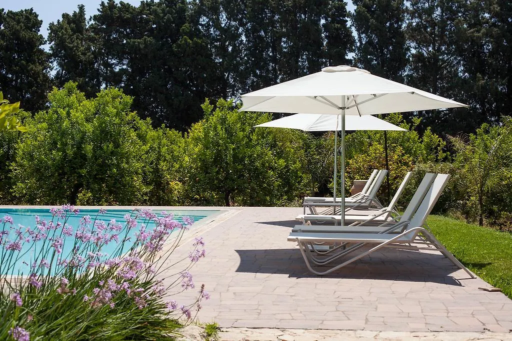 Farm stay Chiusa Di Carlo Agriturismo Avola Italy