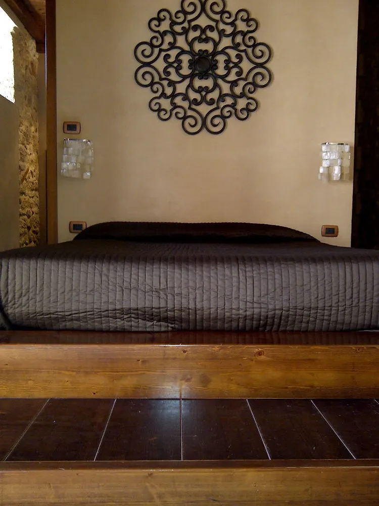 Chiusa Di Carlo Agriturismo Avola 0*,  Italy