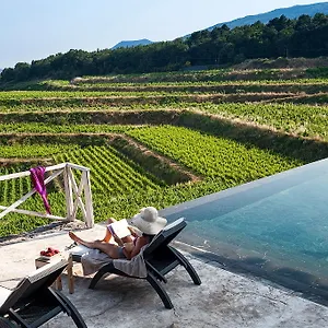 Bauernhof Wine Villagrande, Milo